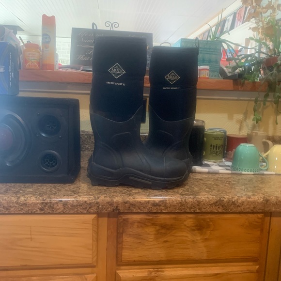 These are Excellent never wore Steele toes! - Picture 3 of 3